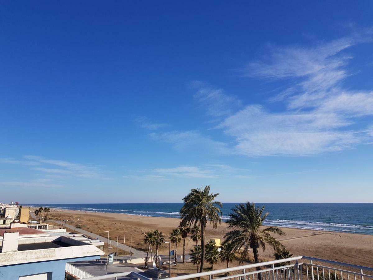 Appartement Mogaver Beach Castelldefels Extérieur photo